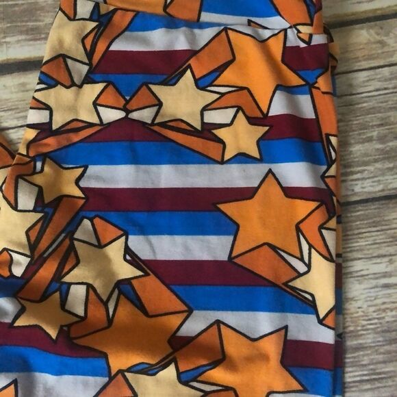 Lularoe OS Stars & Stripes Leggings - Picture 2 of 4